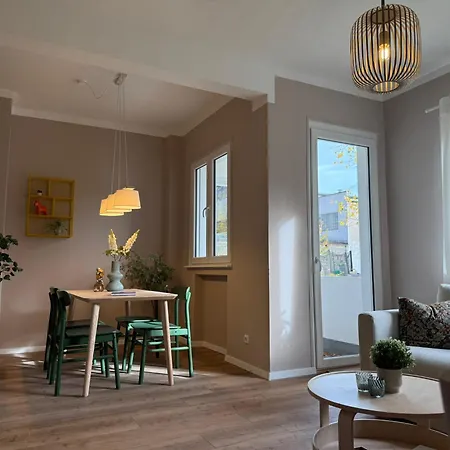 Chez Frederic דירה